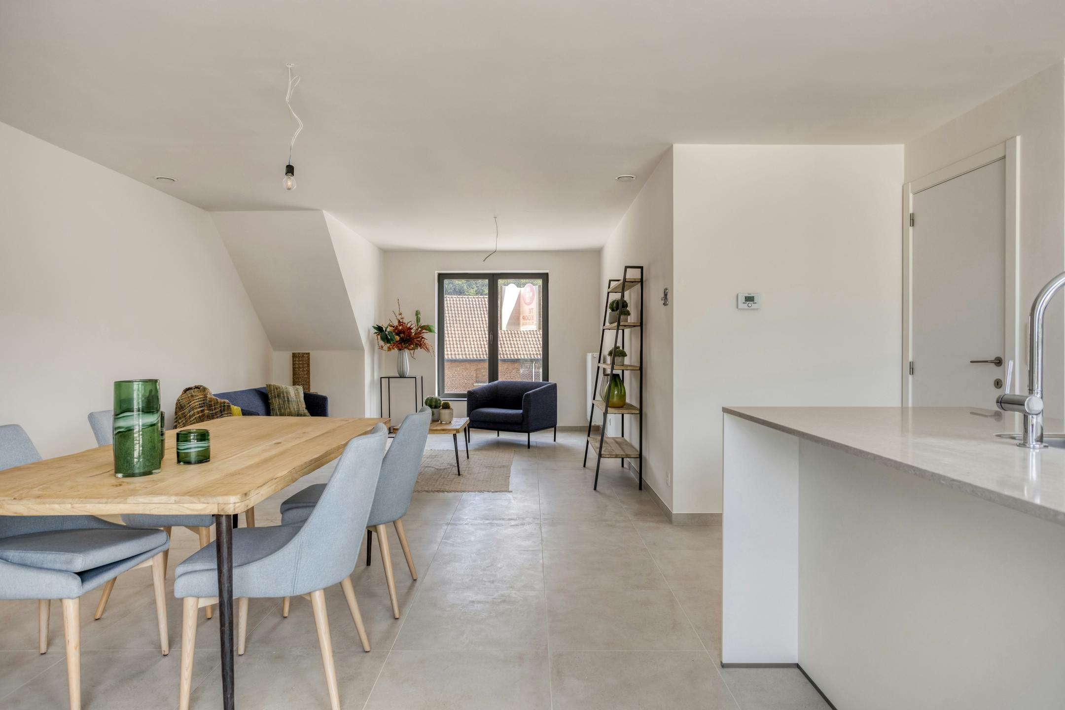 INSTAPKLAAR BEN-APPARTEMENT MET 2 SLAAPK. IN BAZEL EN TERRAS foto 28