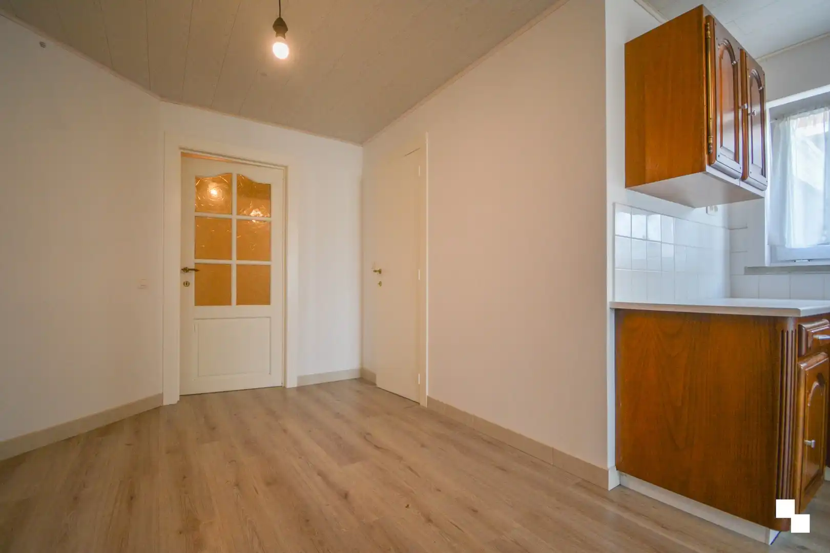 Instapklare kleine woning met terras. foto 8