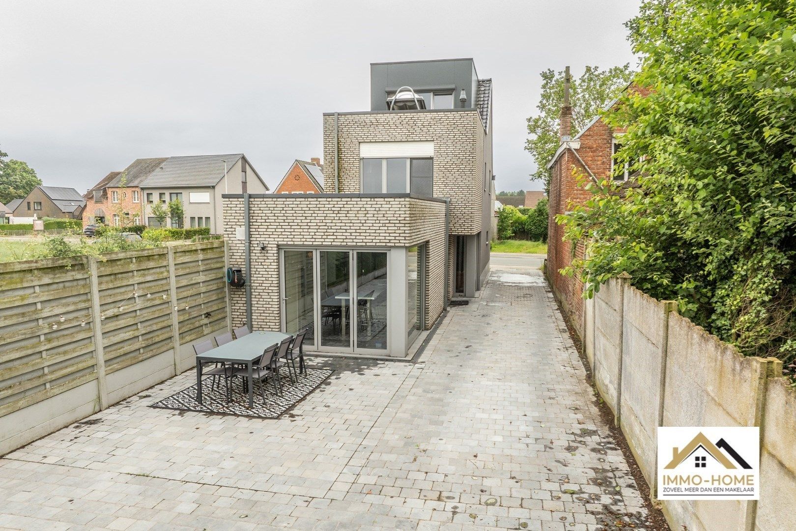 Mooi gerenoveerde open bebouwing met grote tuin en groen uitzicht te Kalken foto 25