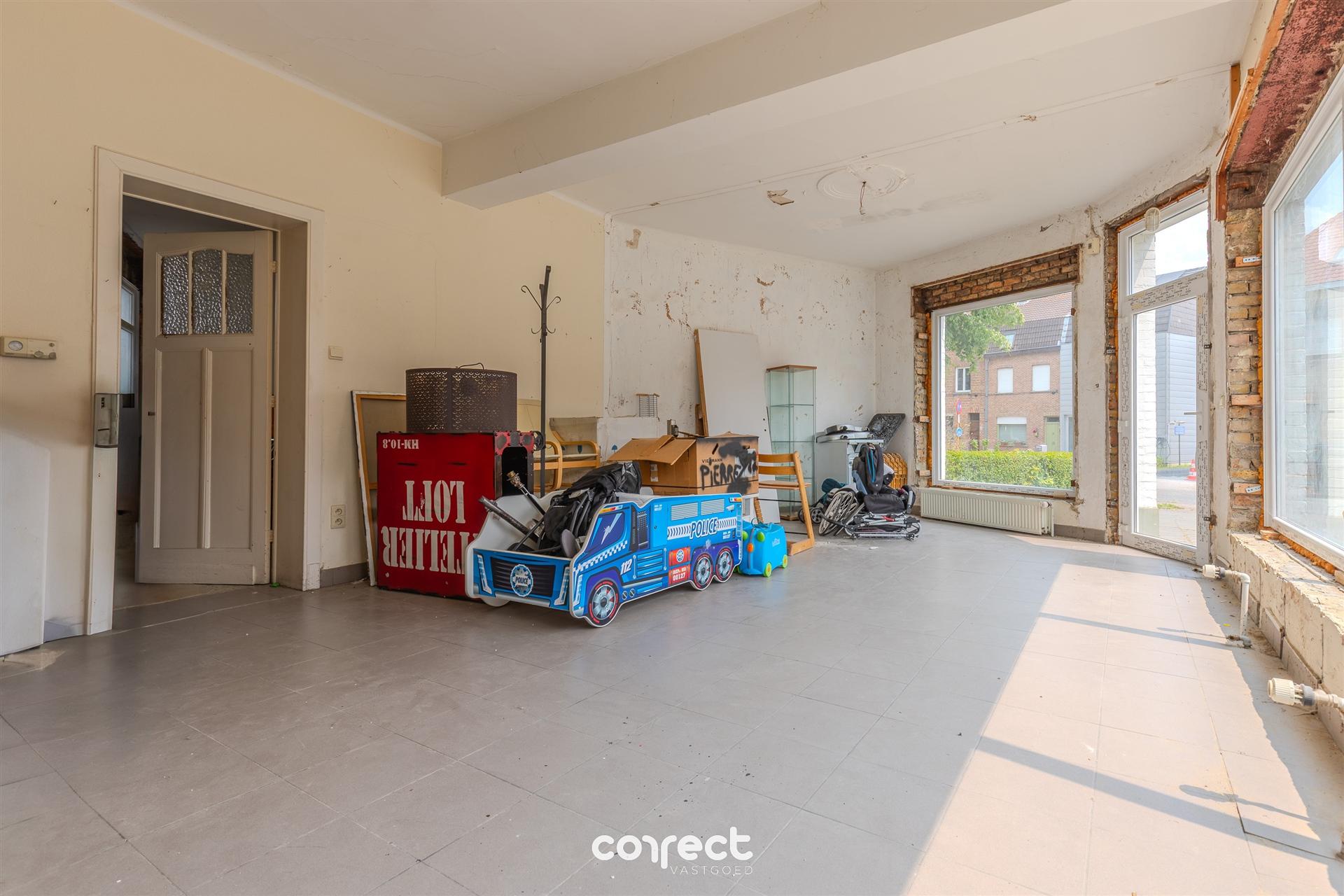 Renovatieproject/woon- en handelshuis foto 2
