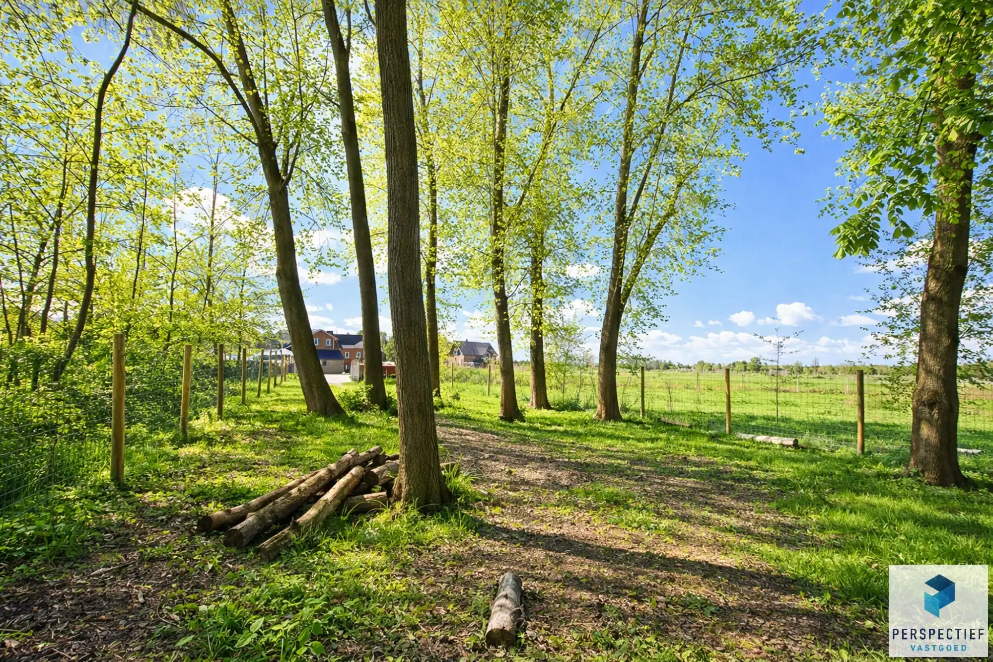 Landelijk gelegen ruime woning met tuin, kleine weide & bijgebouw gelegen in Oedelem op  1 365 m² foto 5