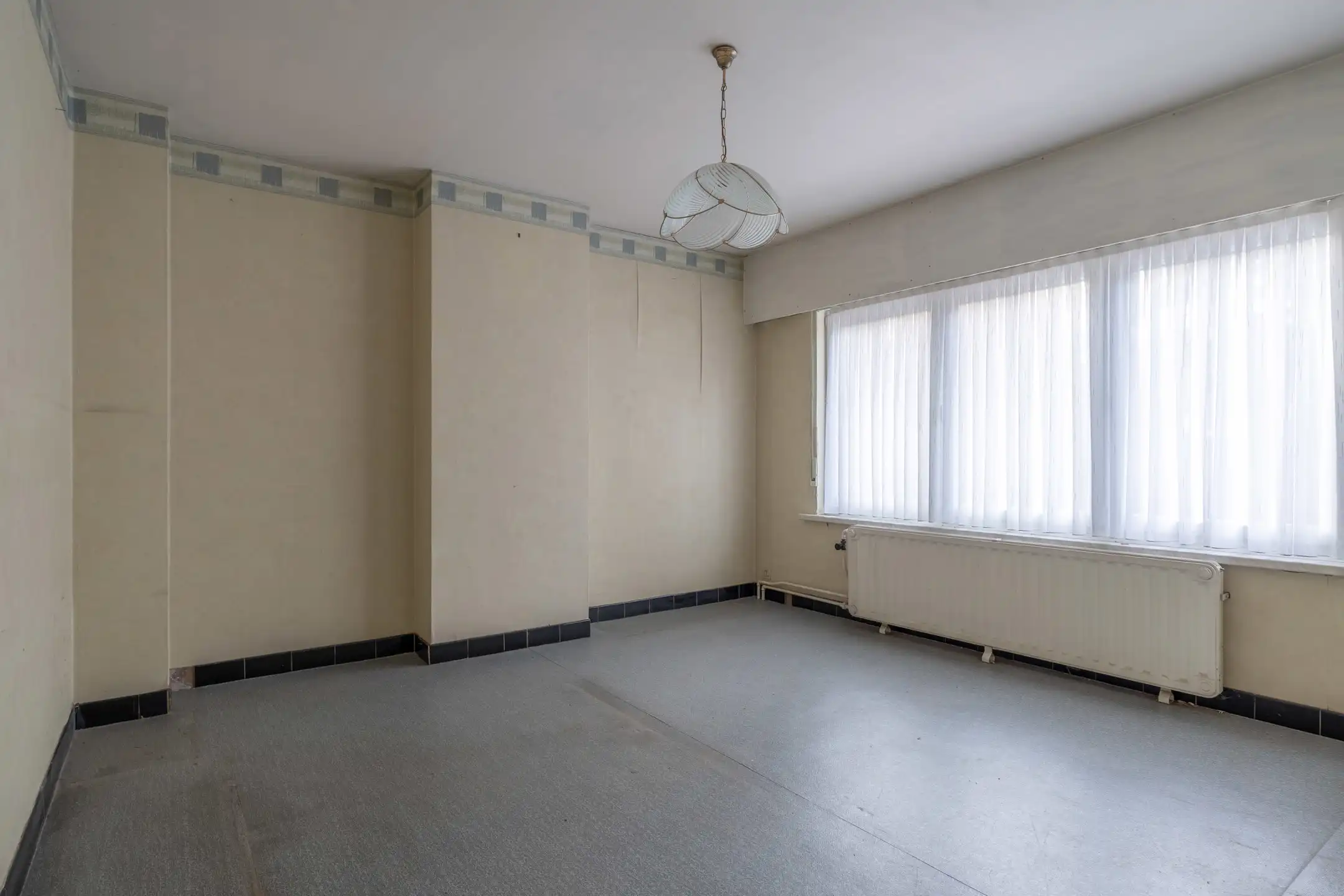 Te renoveren woning met 3 slpk's op ruim perceel te Beerse foto 23
