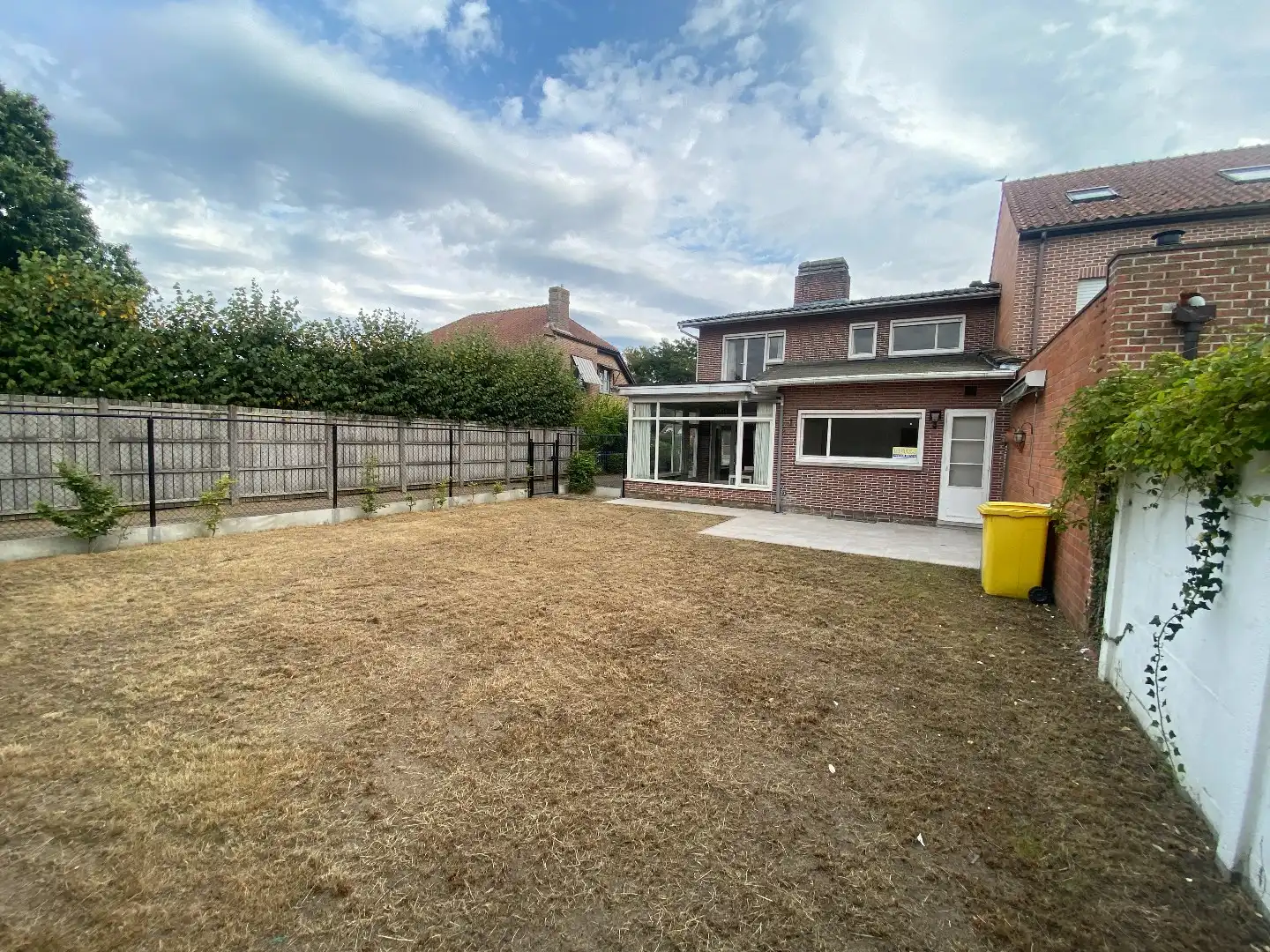 Ruime te renoveren gezinswoning met 4 slpks in het centrum van Herentals ! foto 28