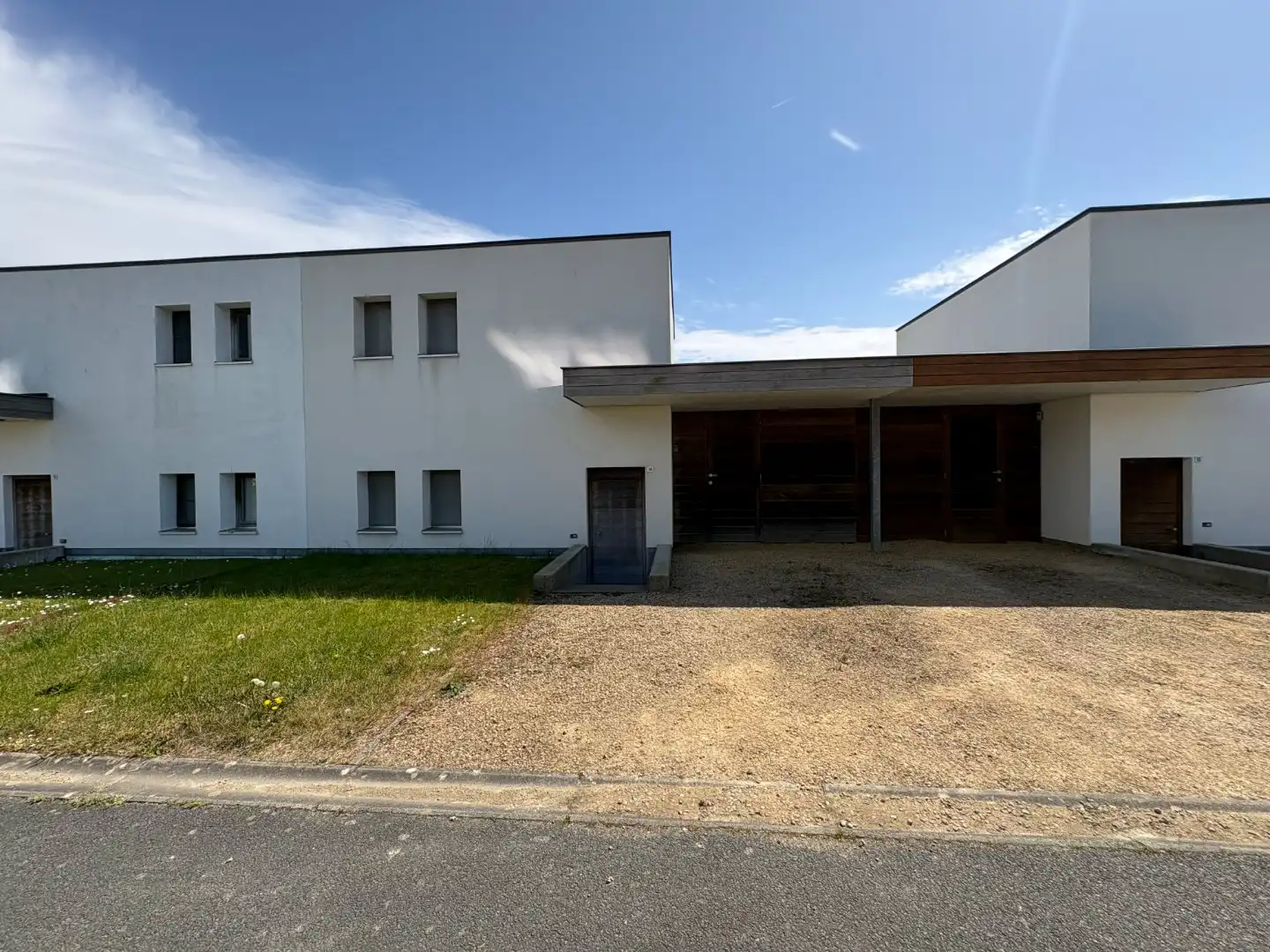 Te koop: hip en lichtrijk vakantiehuis in groen en rustig domein foto 17