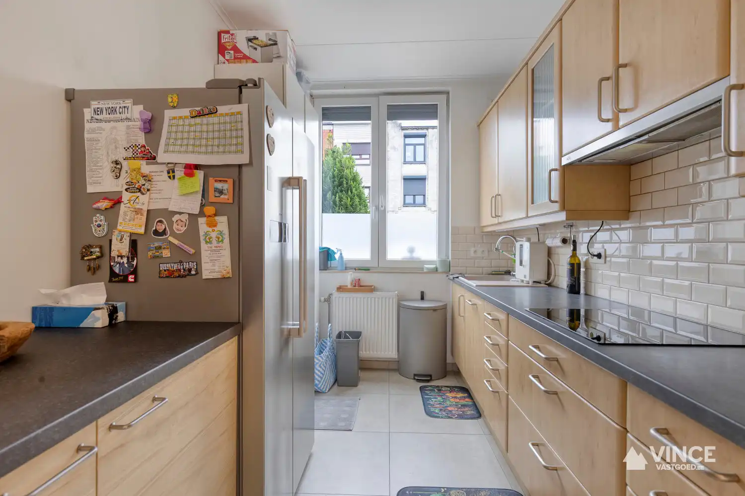Volledig gerenoveerde en instapklare woning met terras foto 5