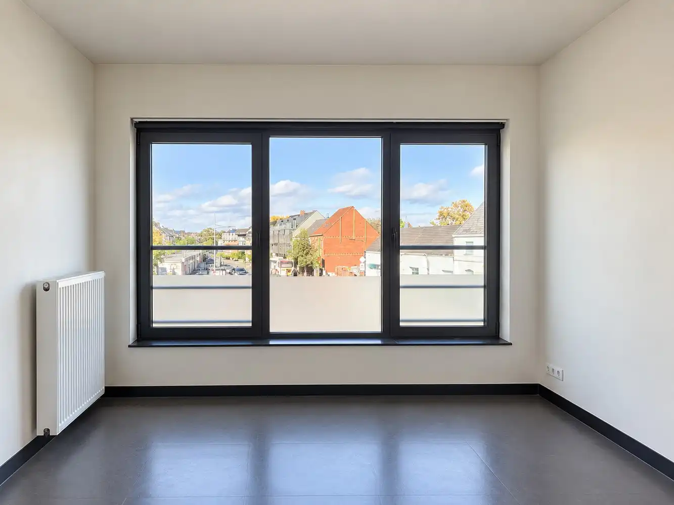 Ruim en zonnig 3-slaapkamerappartement van ca. 160 m² in het centrum van Merelbeke en mogelijkheid tot terras foto 7