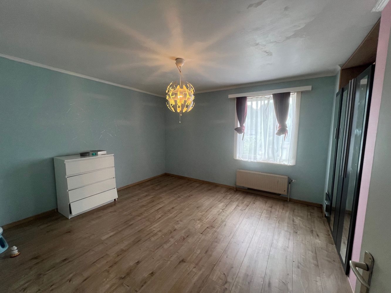 Twee slaapkamer appartement met ruime garage foto 16
