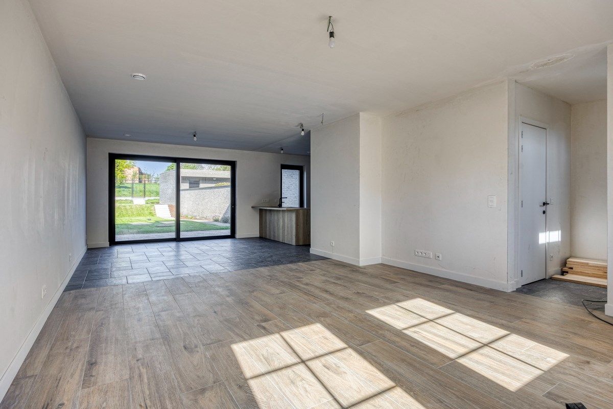 Ruime en energiezuinige nieuwbouwwoning op toplocatie in Tongeren foto 5