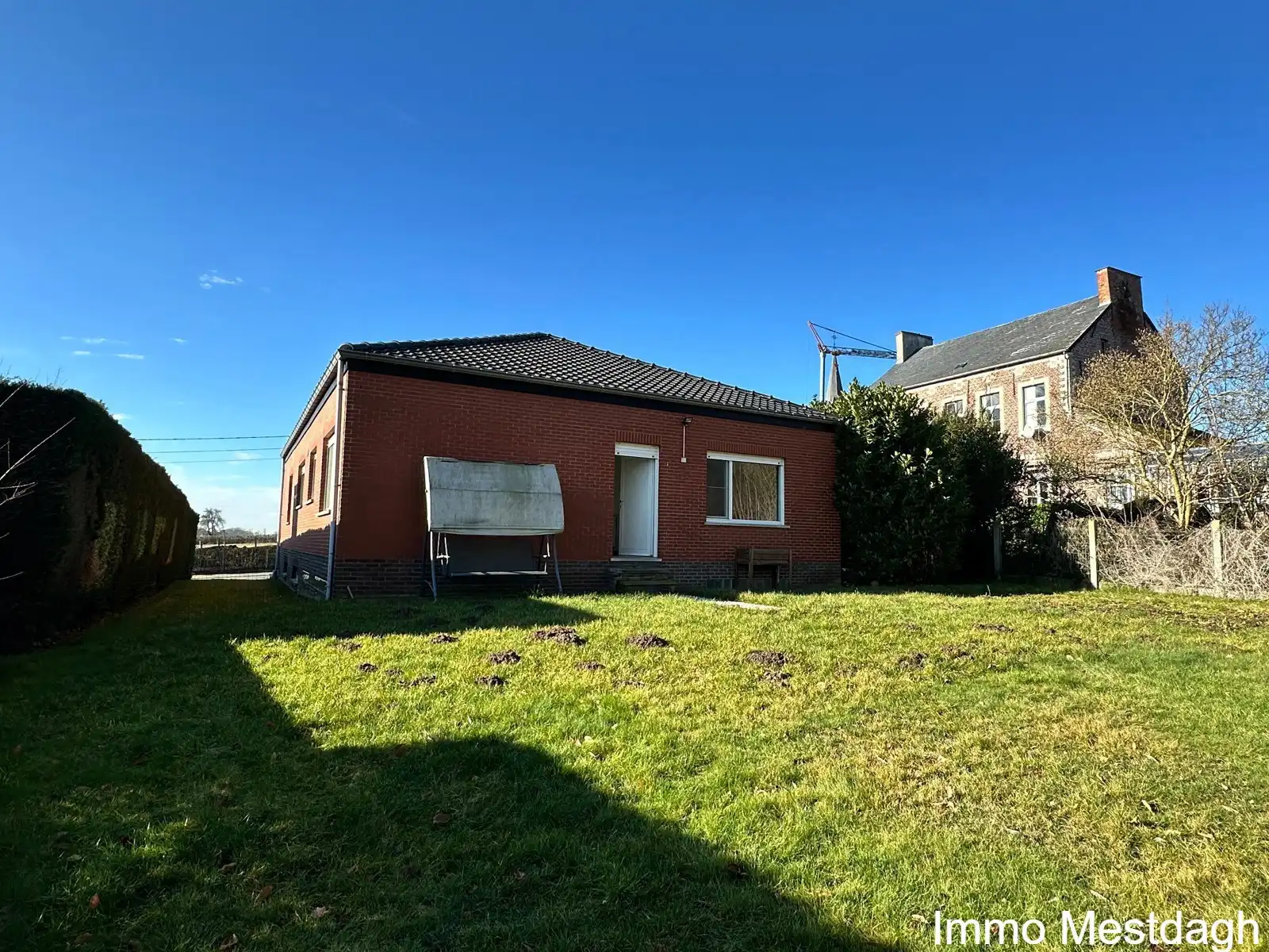 Karaktervolle, instapklare vrijstaande woning in het groene Miskom foto 22