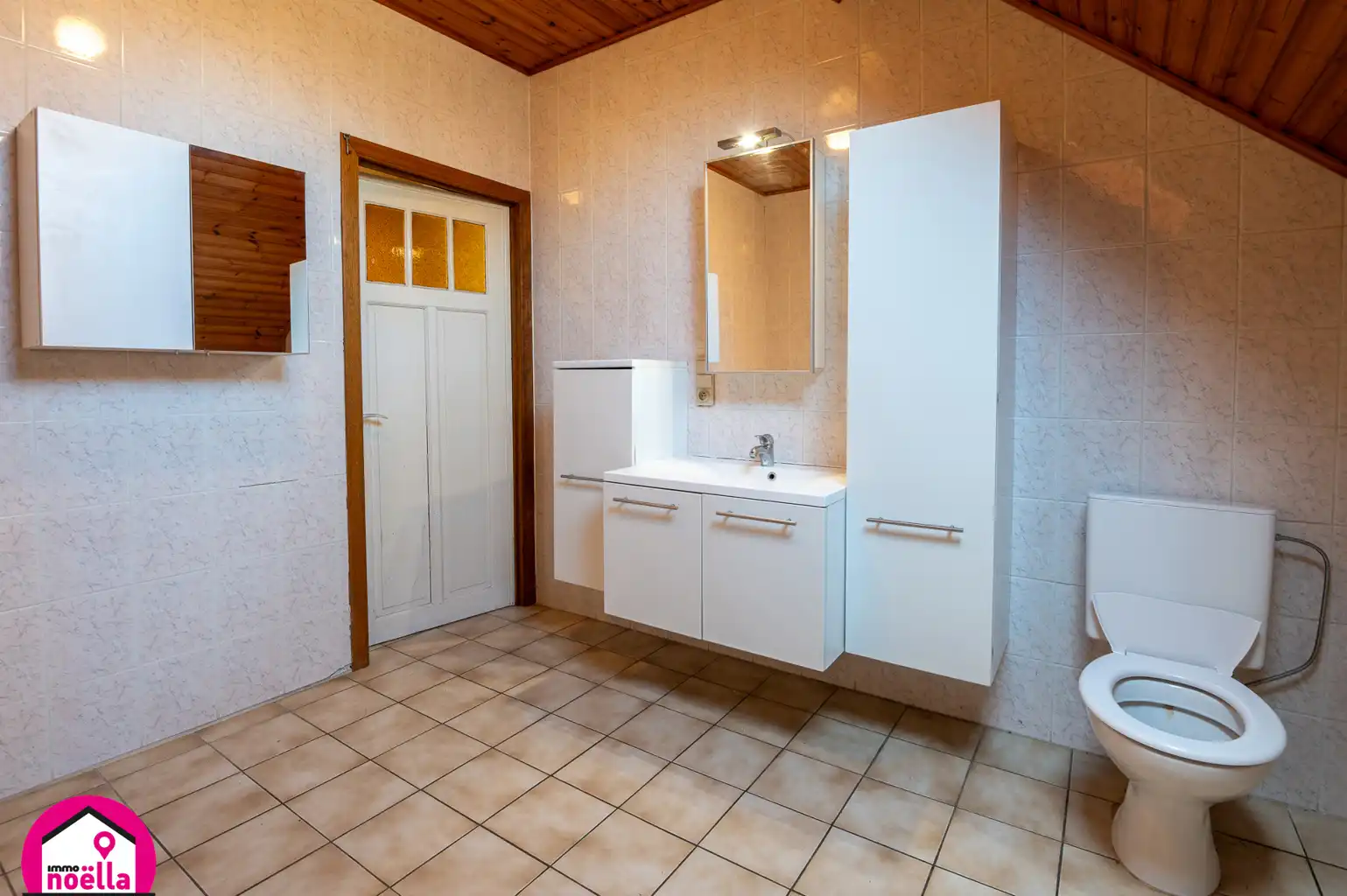 Te koop: te renoveren rijwoning op toplocatie foto 26