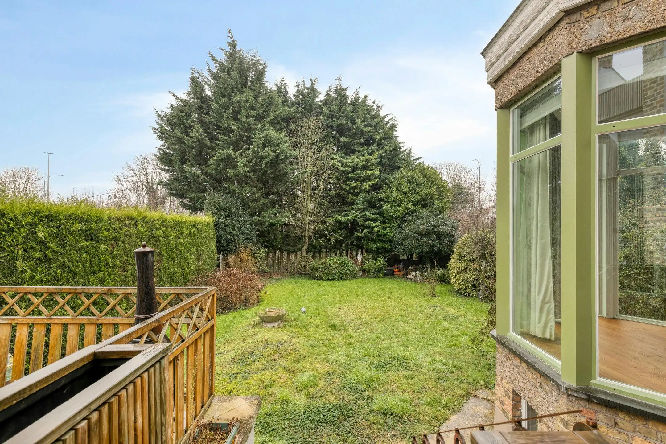 Klassevol huis met 5 slaapkamers, 3 badkamers, garage en ruime tuin te Sint-Kruis (Brugge) foto 22