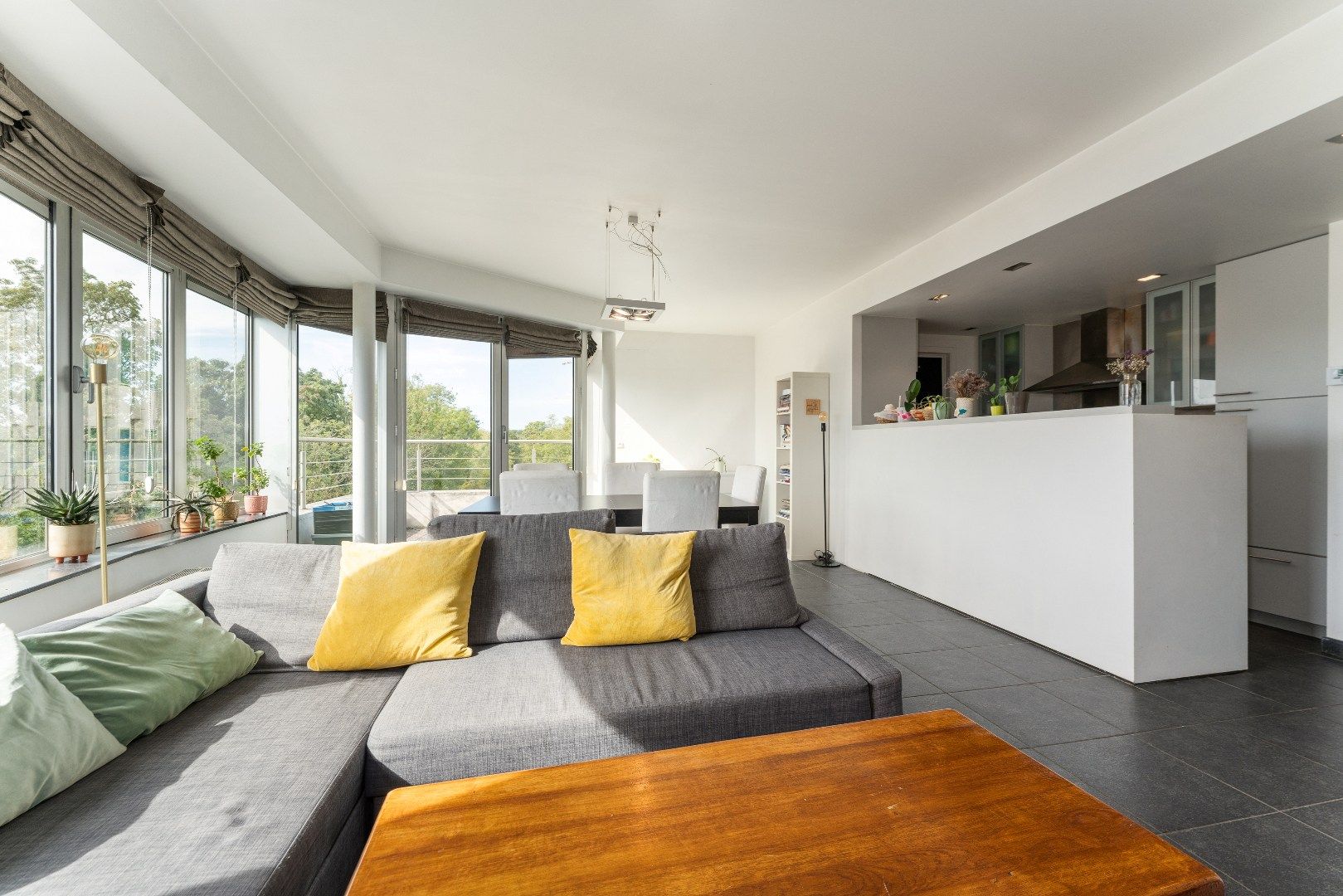 2-slpk app met garagebox nabij station Gent-Sint-Pieters foto 3