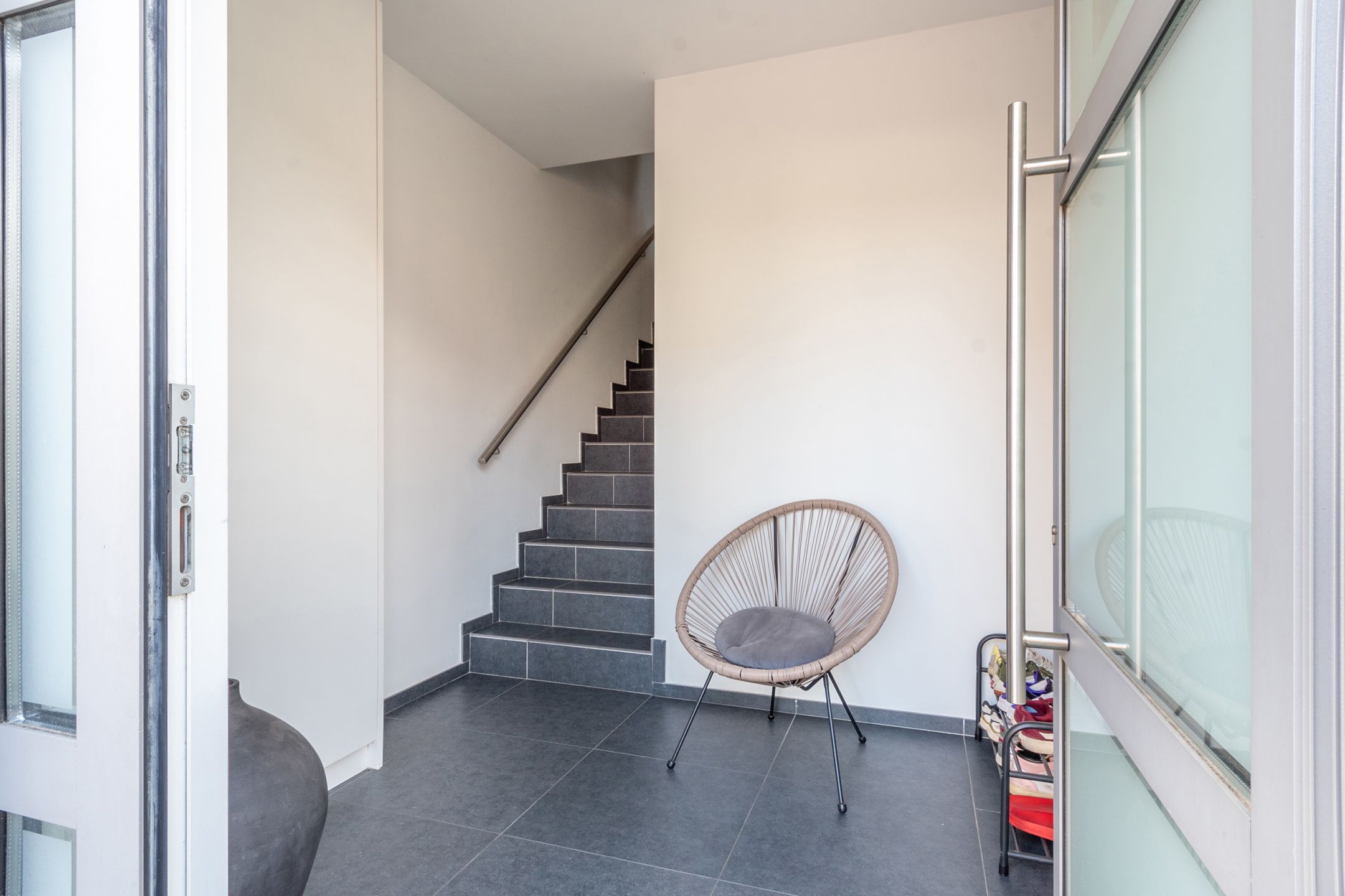 Ruim duplex appartement met 3 slaapkamers! foto 2