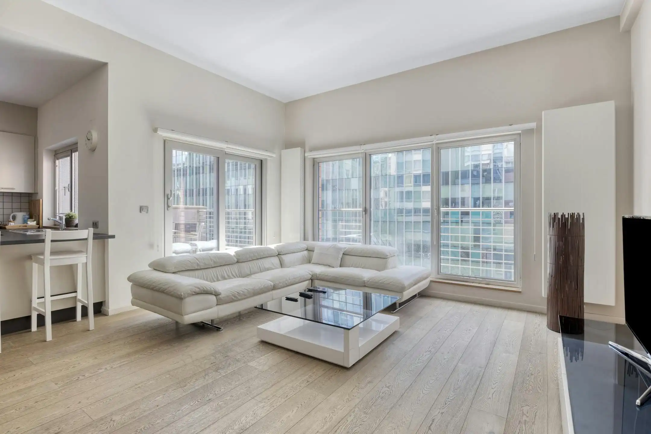 Duplex appartement 2 slaapkamers te Brussel Koningsstraat foto 4