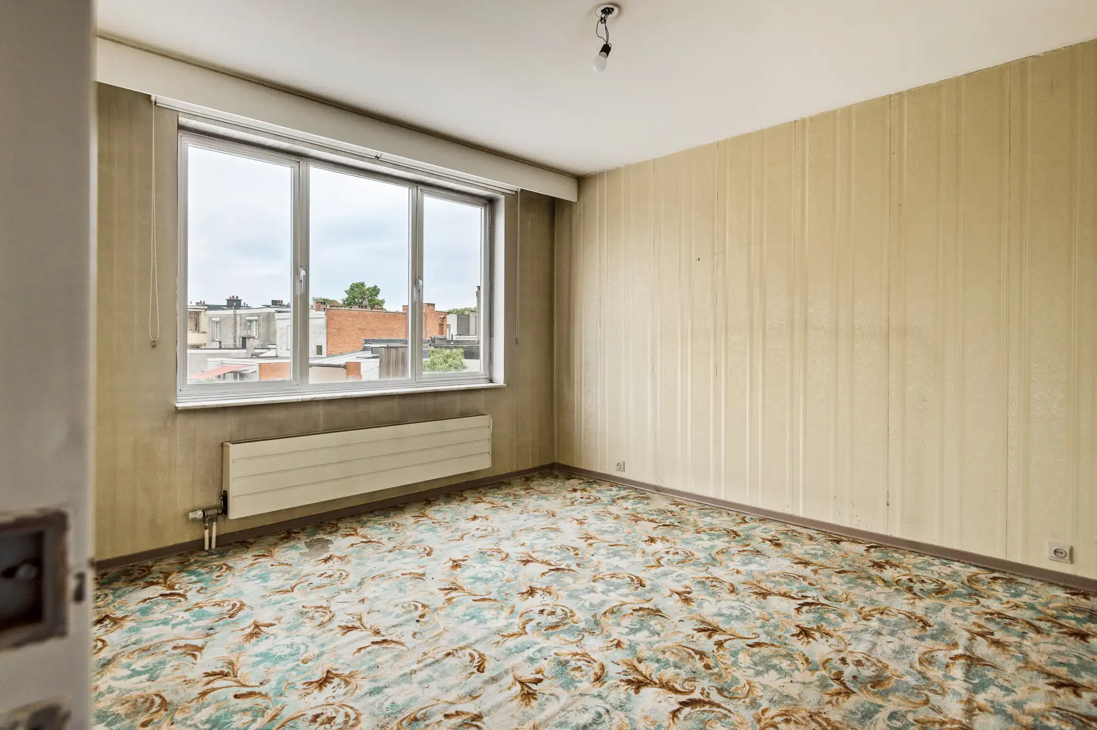 Ruim en uniek appartement met 4 slaapkamers foto 12