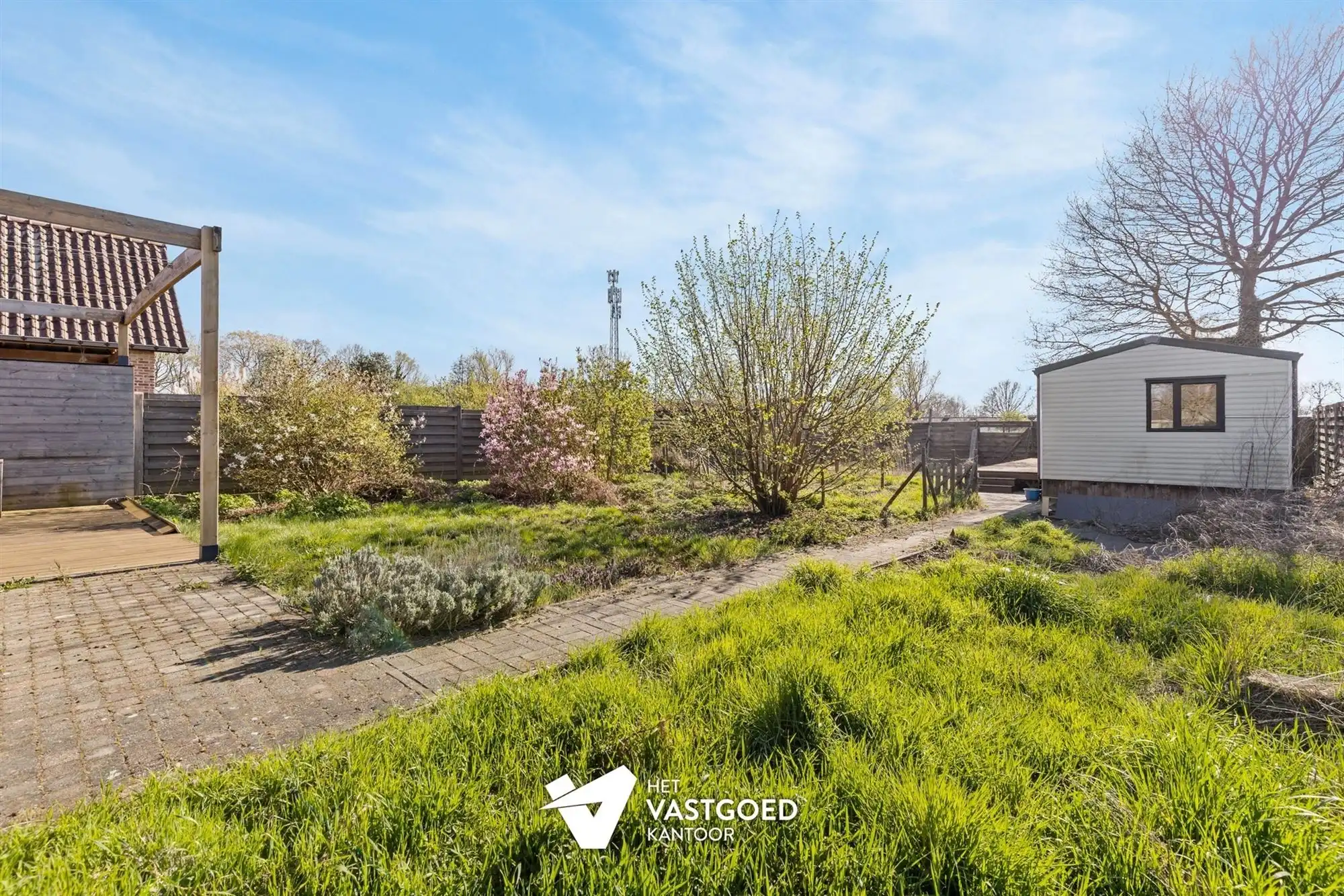 ZEER RUIME WONING MET TAL VAN MOGELIJKHEDEN OP BREED PERCEEL VAN 15 ARE TE KOERSEL foto 39