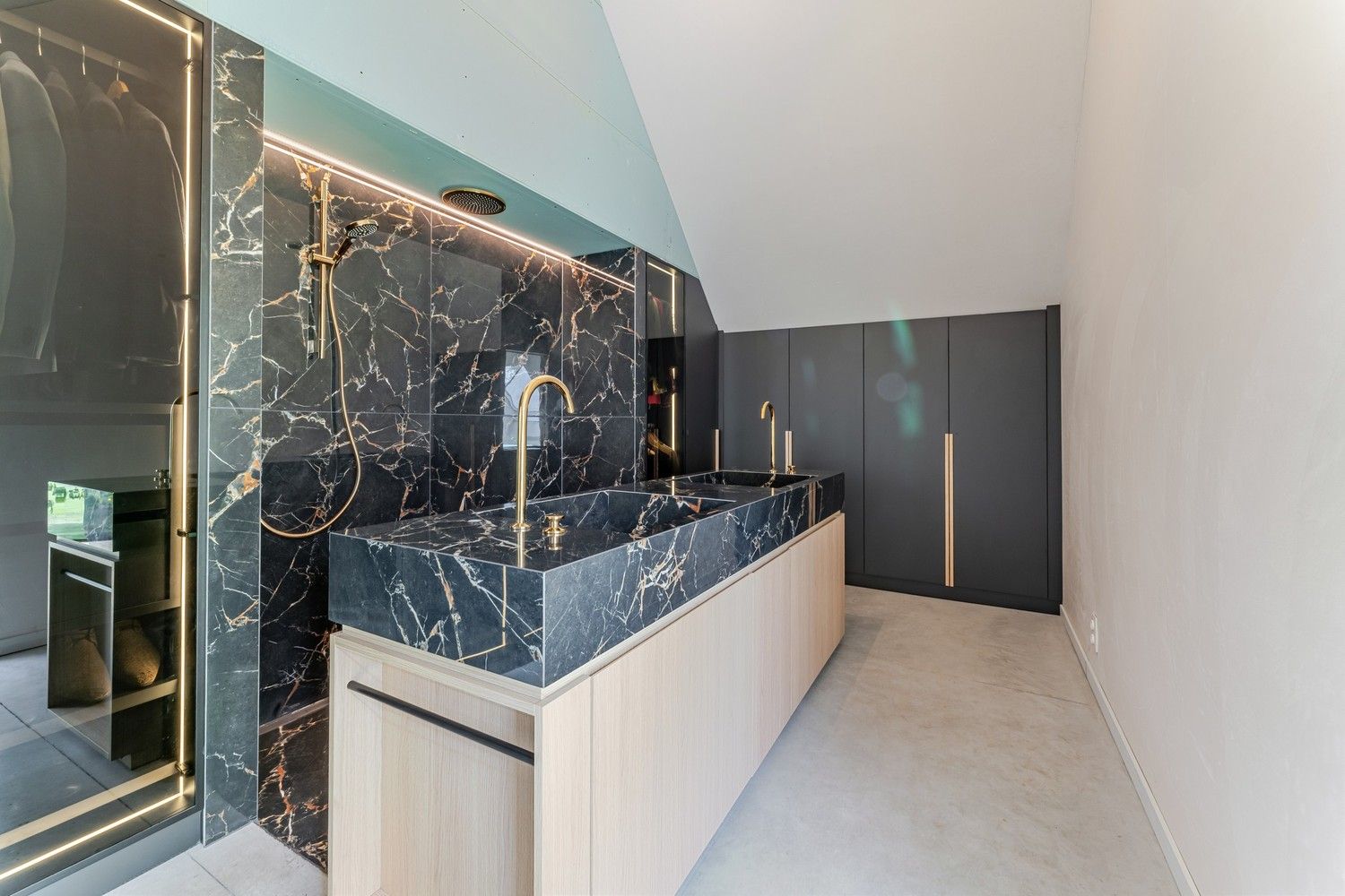 Moderne villa met bijgebouw op unieke landelijke ligging in centrum Zwevezele foto 17