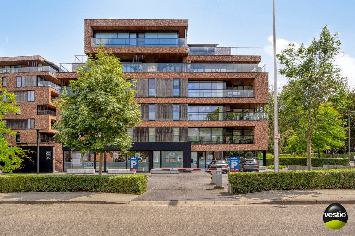 LUXUEUS APPARTEMENT VAN 147M² MET 2 SLK EN RUIM TERRAS IN CENTRUM. foto 36