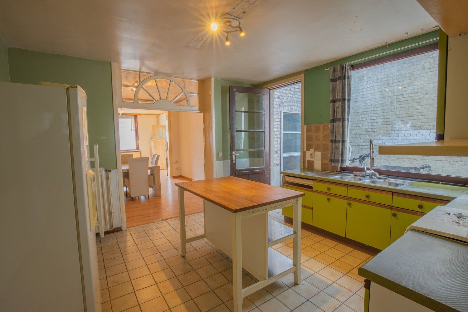 Te renoveren statige woning met authentieke charme in Scherpenheuvel foto 6
