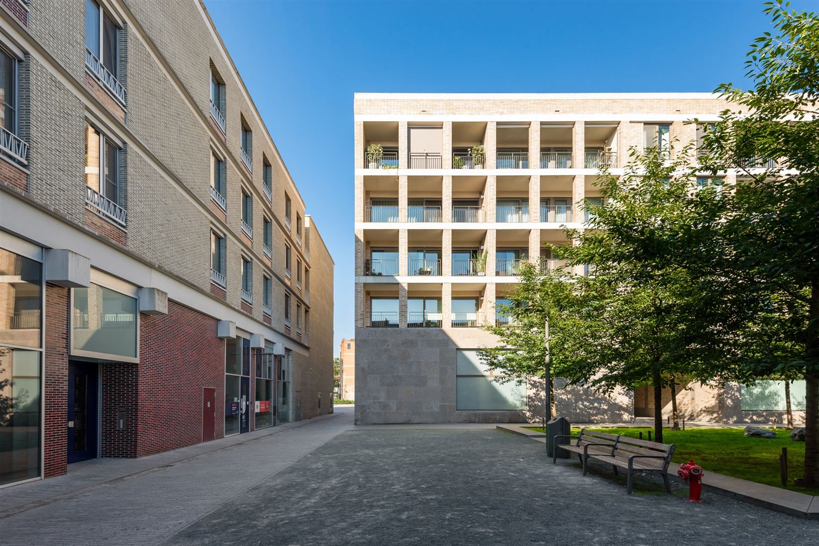 Rustig gelegen recent appartement vlakbij het Eilandje. foto 3