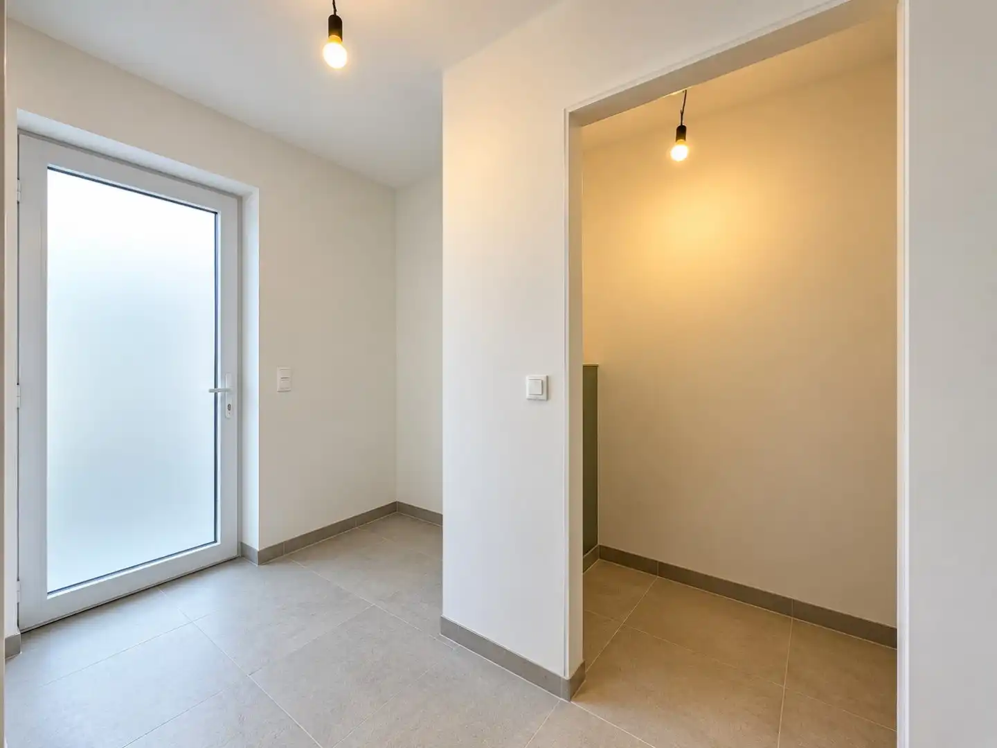 MERENDREE – Nieuwbouwwoning met 3 slaapkamers, bureau, garage en tuin foto 5