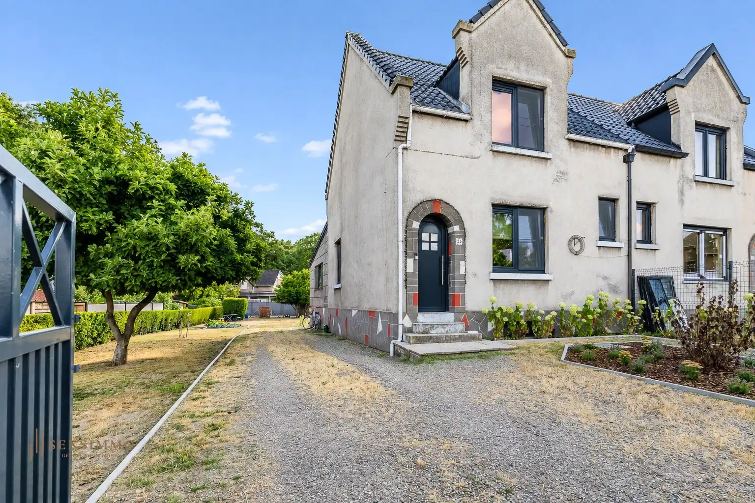 Instapklare, recent gerenoveerde woning met 3 slpks in Eisden Tuinwijk foto 23