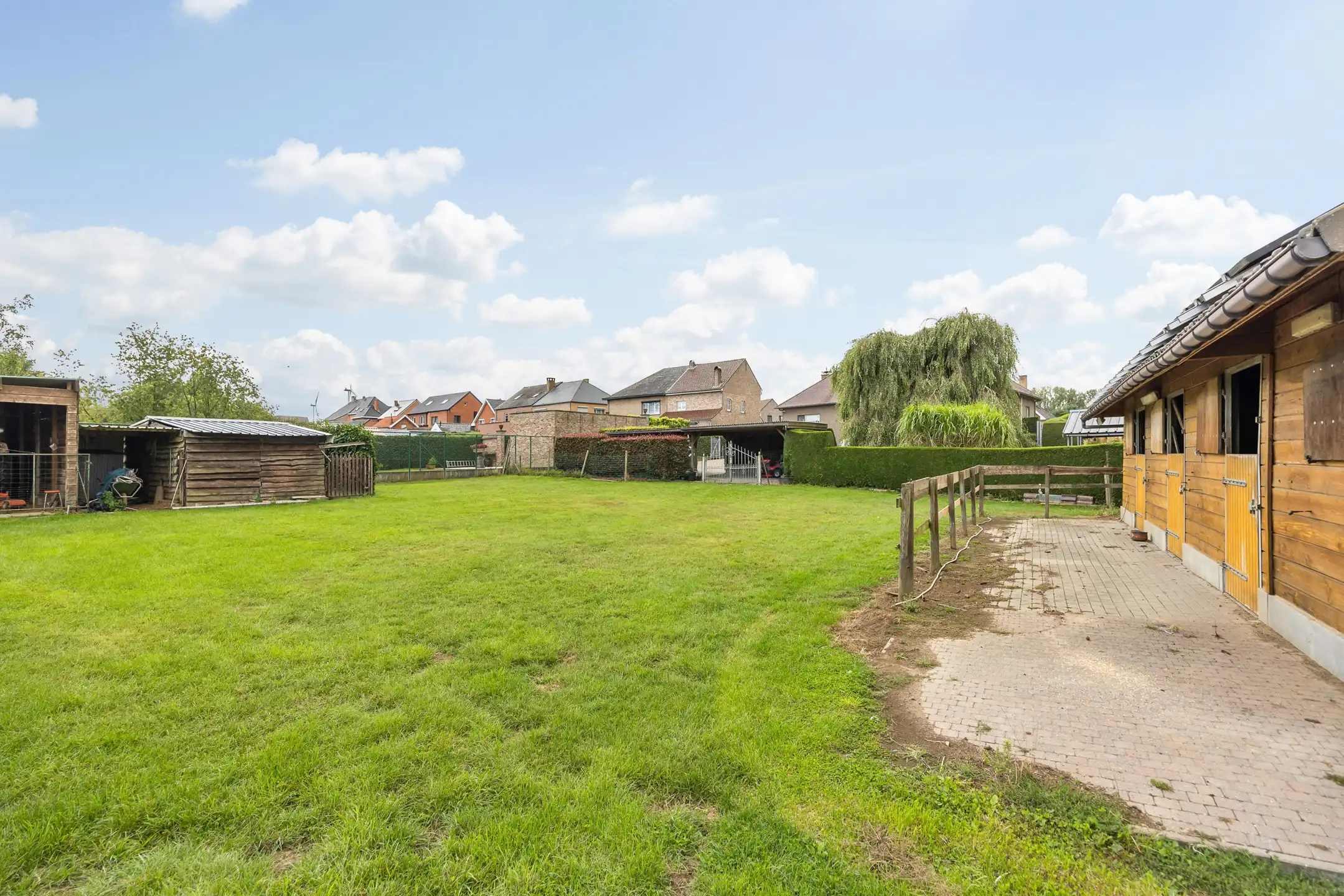 Vrijstaande bungalow met paardenweides op 84a39ca foto 31
