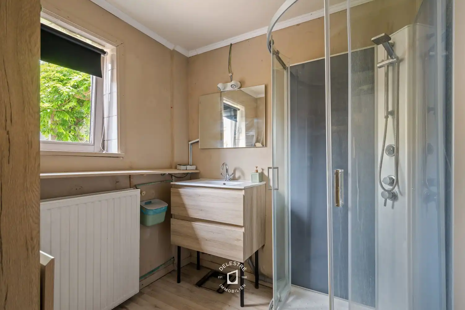 Veelzijdige woning met 3 slaapkamers, ruime bijgebouwen en werkplaats te Okegem foto 16