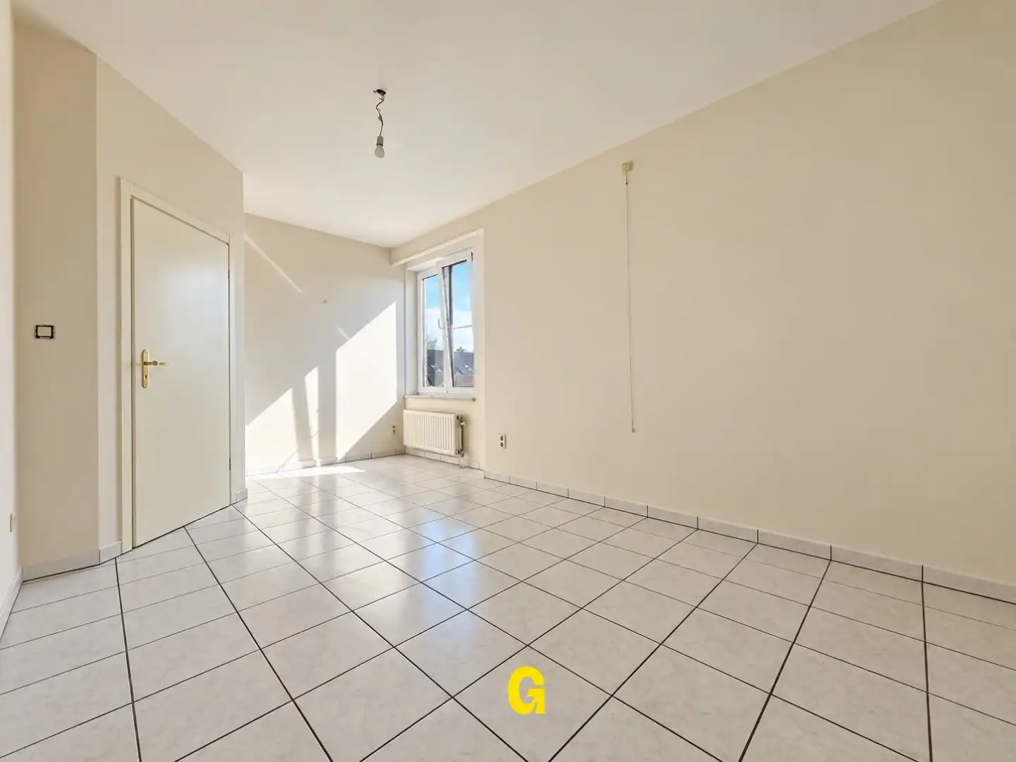 Ruim duplex appartement met 4 slaapkamers en terras in centrum van Hoeselt foto 17