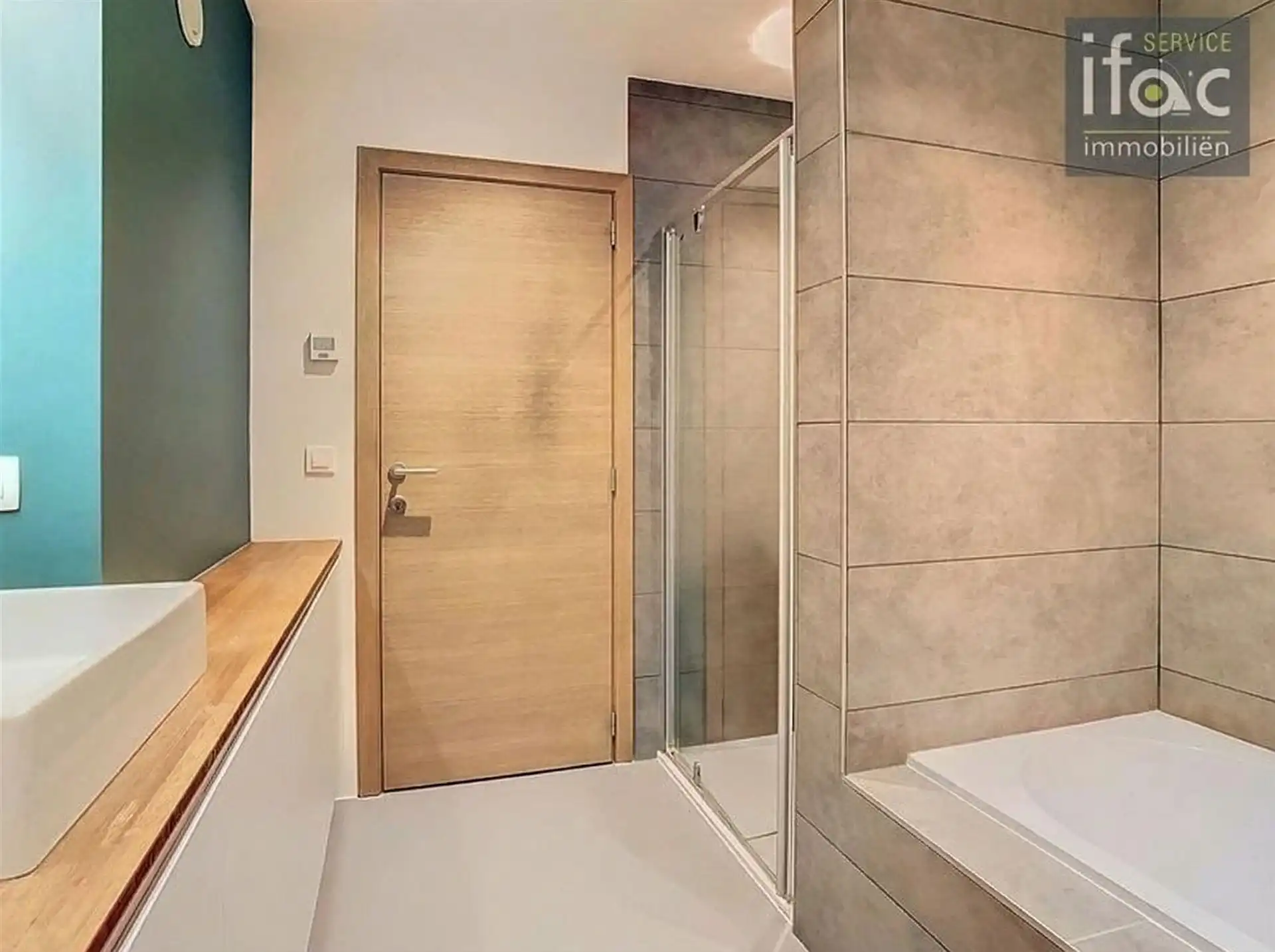 Duplex met 3 slaapkamers en terras foto 12