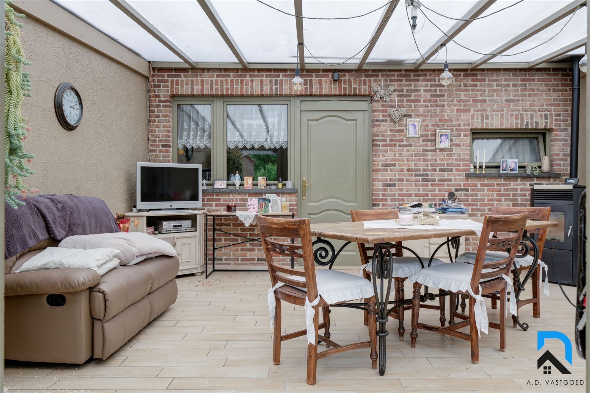 Ruime woning op absolute toplocatie foto 9