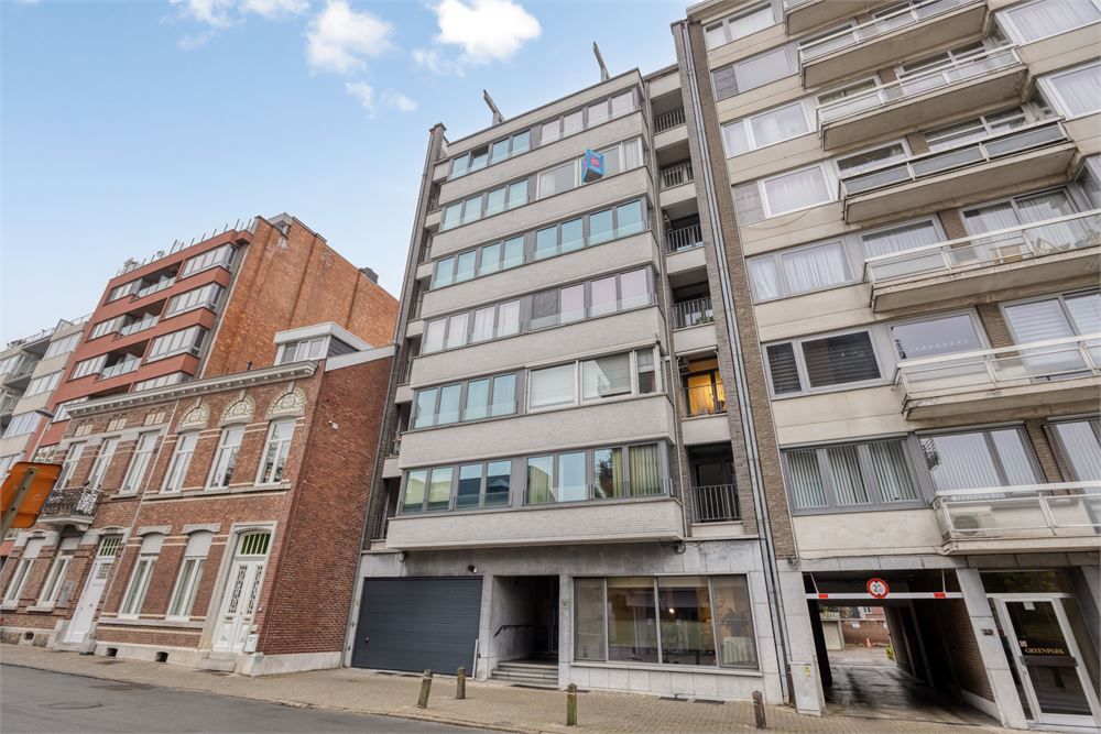 Riant appartement aan de stadsrand foto 2