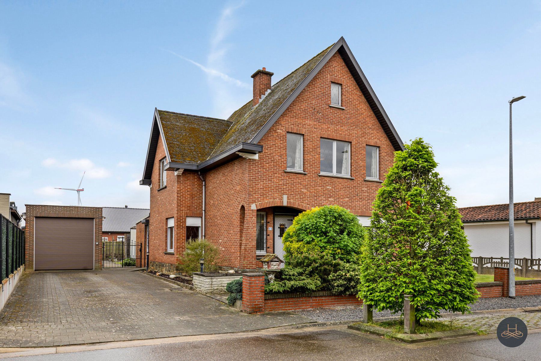 Karaktervolle, vrijstaande woning op toplocatie foto 2