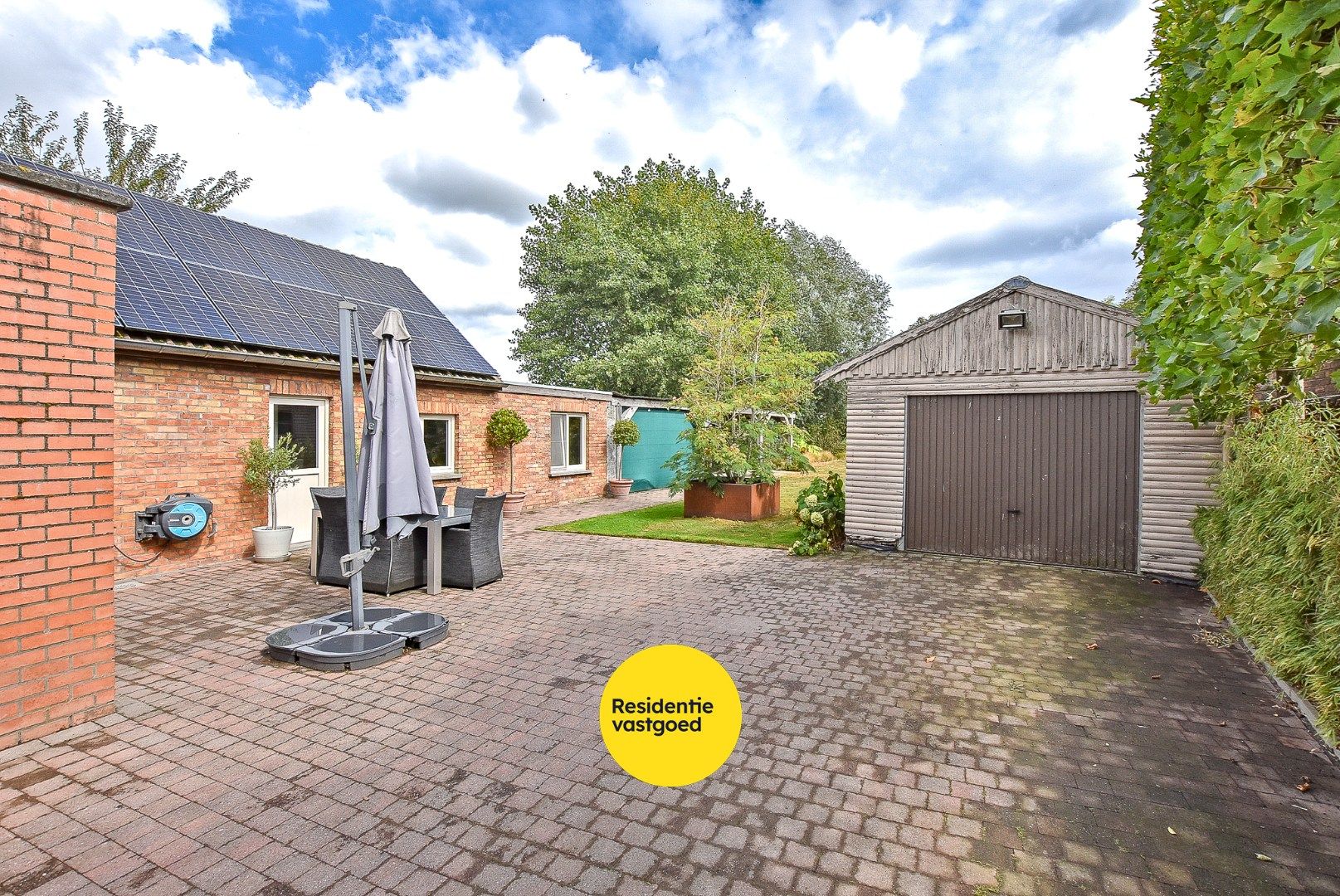 Instapklare alleenstaande woning met 4/5 slaapkamer op 2.084m² te Diksmuide! foto 21