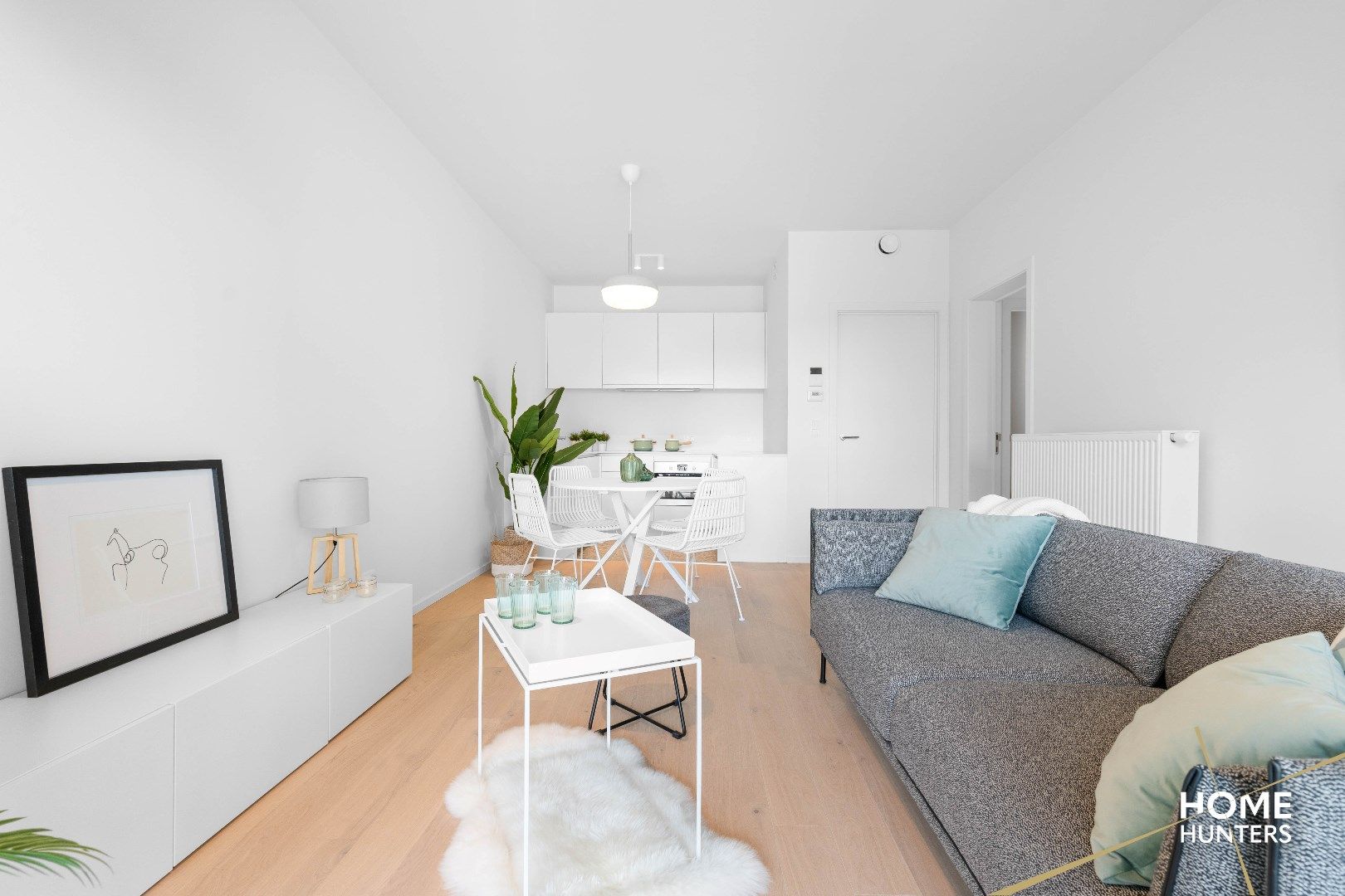 Gezellig éénslaapkamer appartement met veel lichtinval in het historische stadscentrum van Ieper foto 4