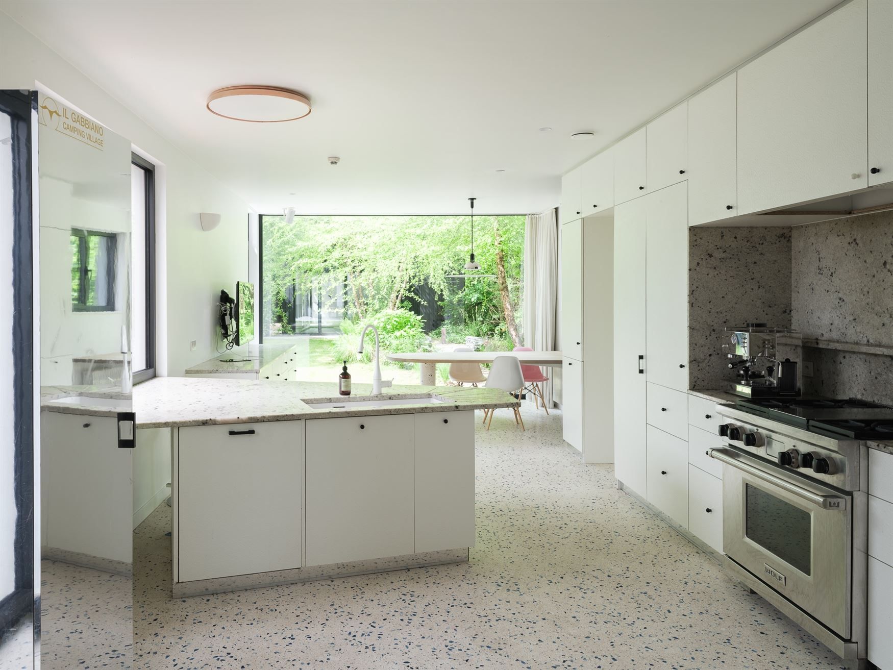Instapklare villa met zwembad op sublieme locatie foto 9