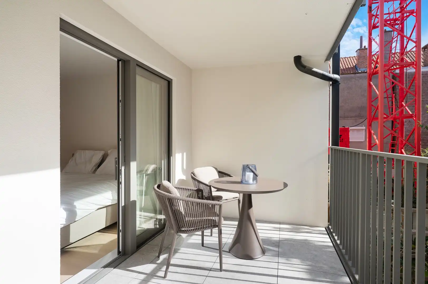 Gerenoveerd appartement centraal gelegen in het centrum van Knokke, vlakbij de winkels en de zee. foto 17