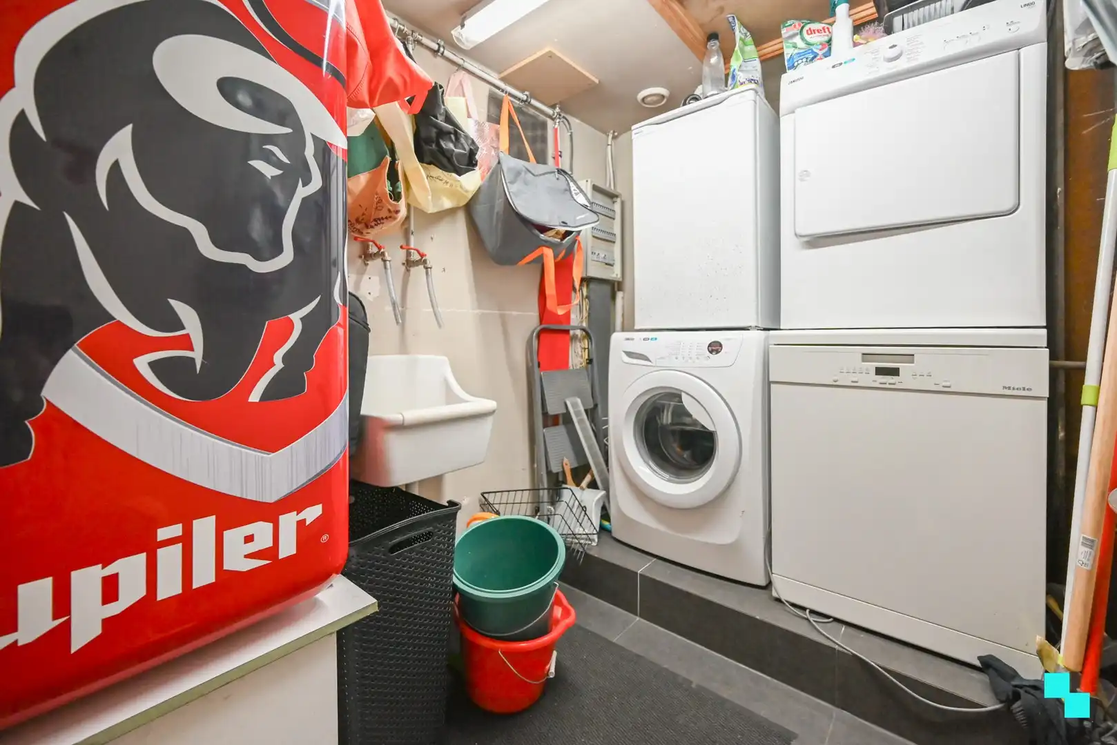 Prachtige woning met vier slaapkamers nabij centrum Izegem foto 14