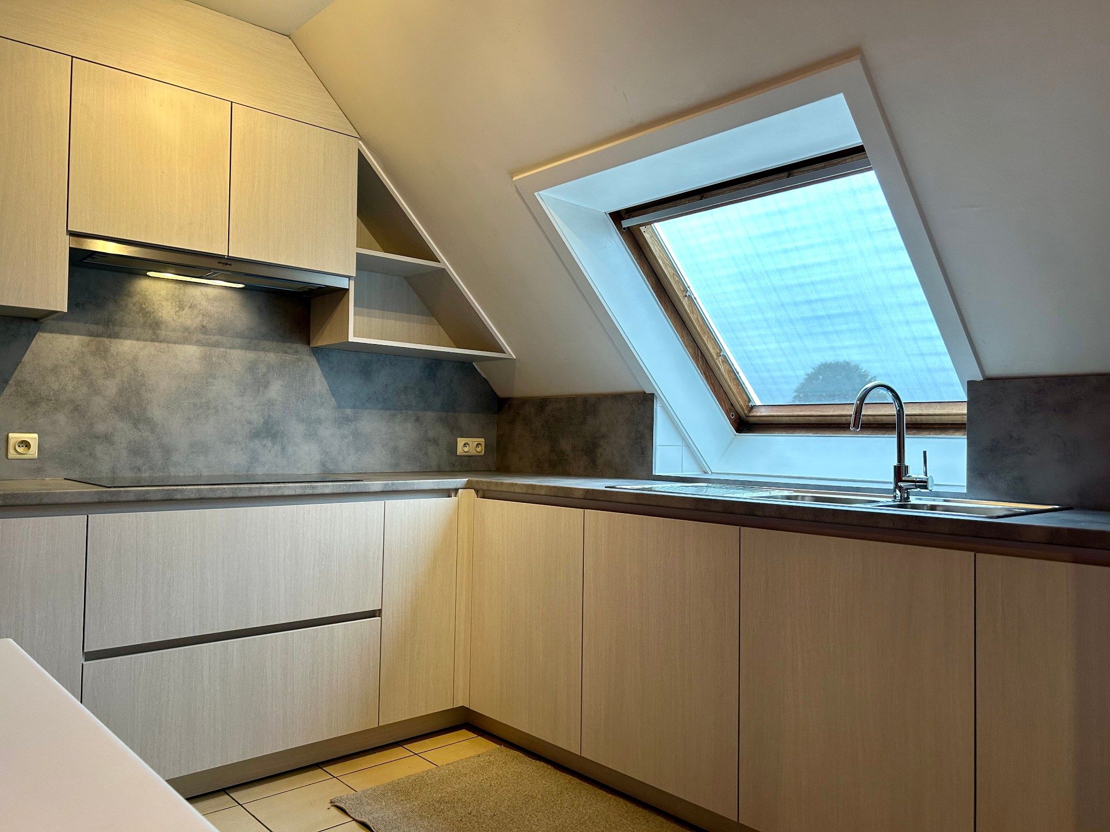 Gezellig duplex-appartement met garagebox in centrum Zulte. foto 6