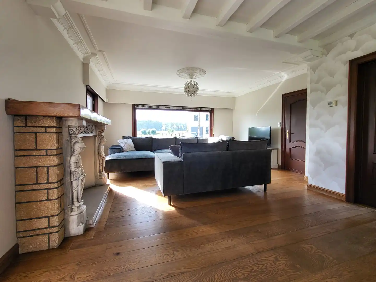 Exclusief landhuis op 2.917 m² met dubbele garage, prachtig zicht over de velden en optimale privacy. foto 17