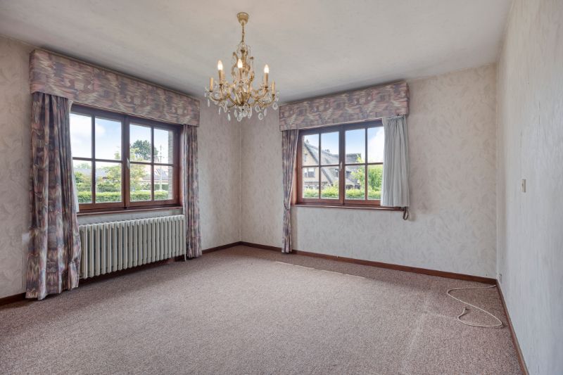 Vrijstaande ruime bungalow foto 4