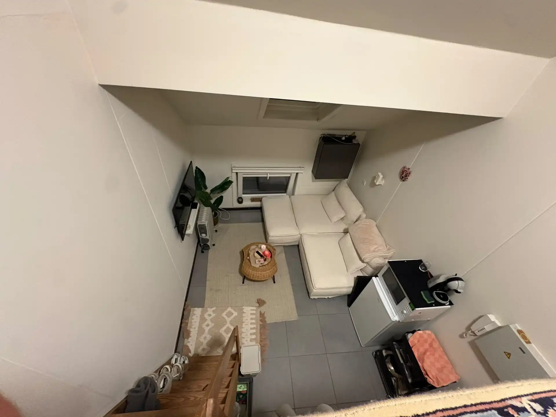 Bemeubelde Studentenkamer met eigen badkamer nabij Zuid! foto 13
