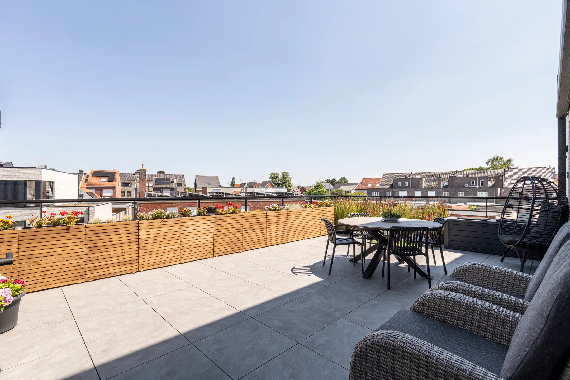Instapklaar BEN-appartement van 106m² met 2 slpks  foto 9