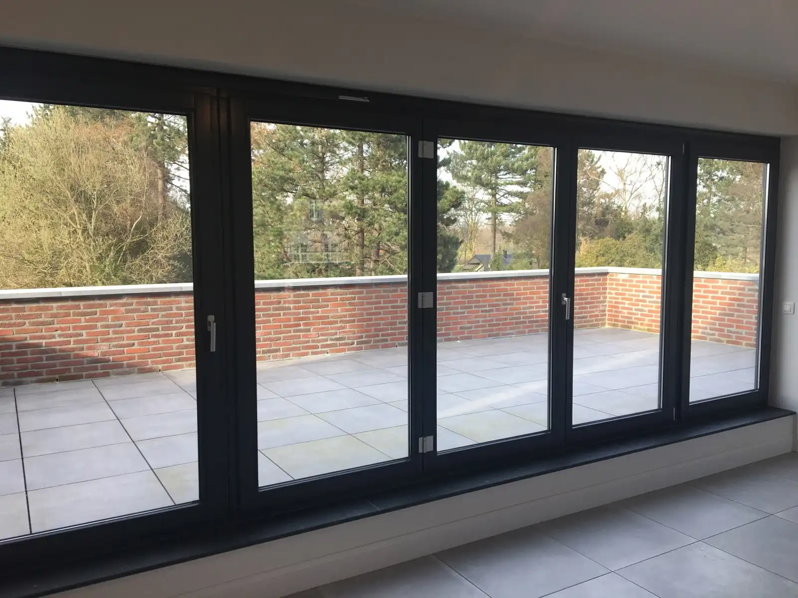 Duplex appartement met 2 terrassen nabij centrum Hoogstraten. foto 5