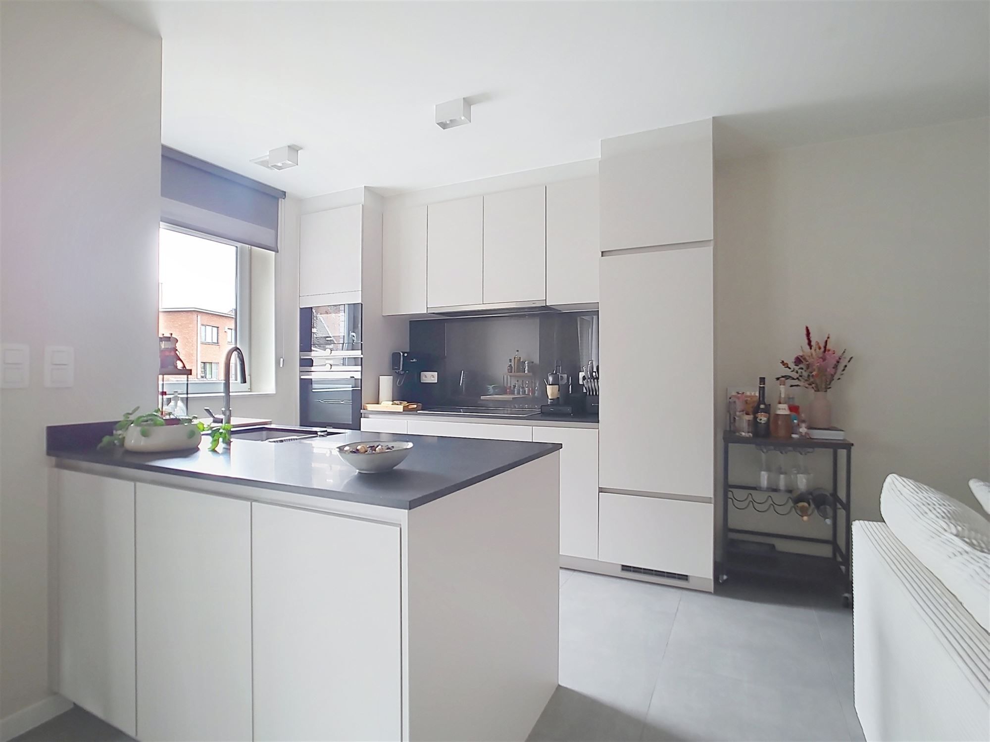 Prachtig appartement pal in het centrum van Heist-op-den-Berg foto 5