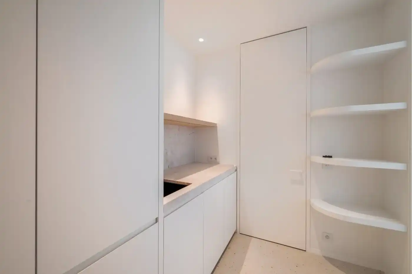 Nieuwbouw onder registratierechten! Villa met zonovergoten leefruimtes en een tijdloos design foto 15
