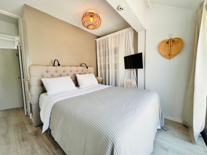 Exclusieve zonnige penthouse met 2 kamers en 55m² terras foto 13