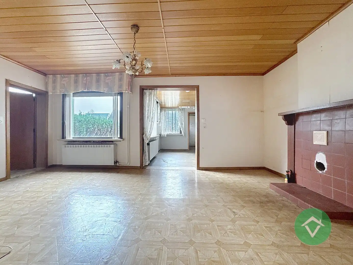 Woning met kleine loods te Gistel  foto 10