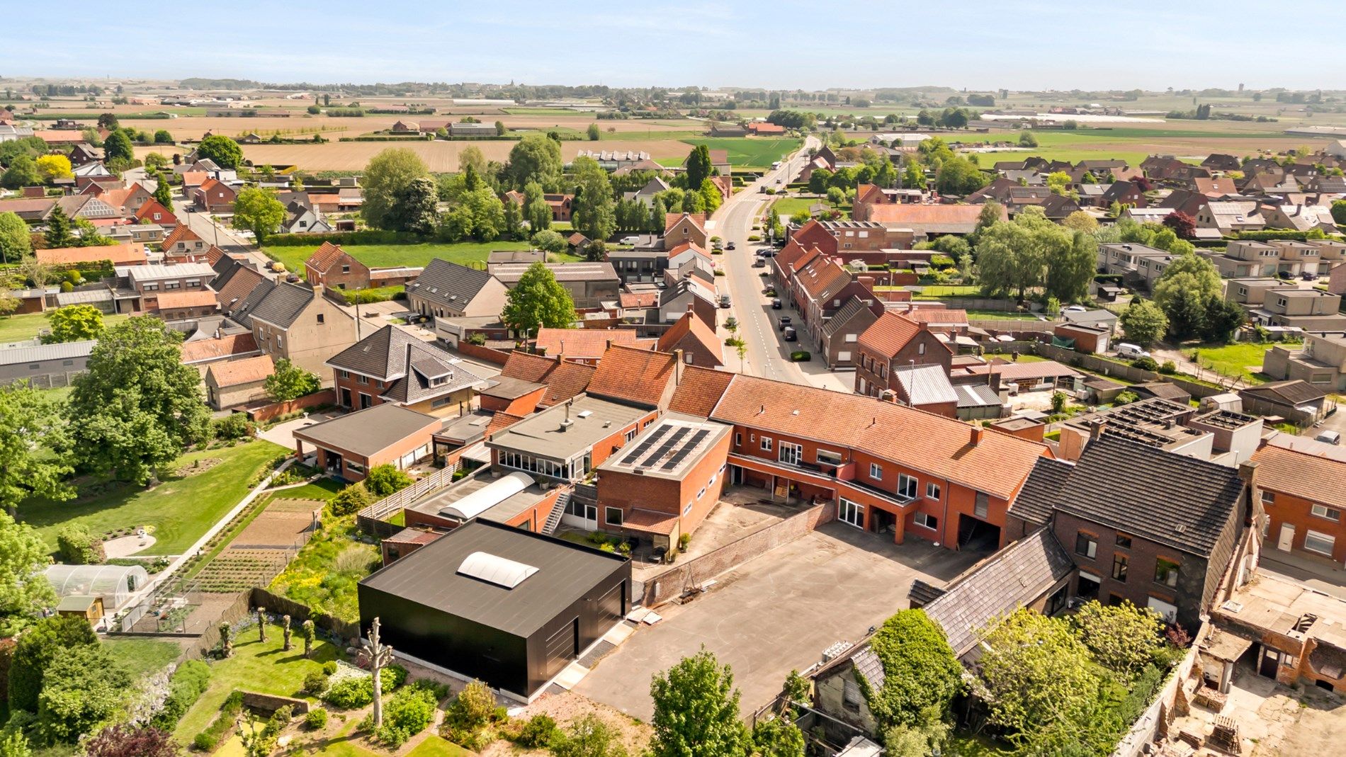 ()=>{if(producerUpdateValueVersion(node),producerAccessed(node),node.value===ERRORED)throw node.error;return node.value} Bruggestraat 1 - - 8920 Langemark-Poelkapelle