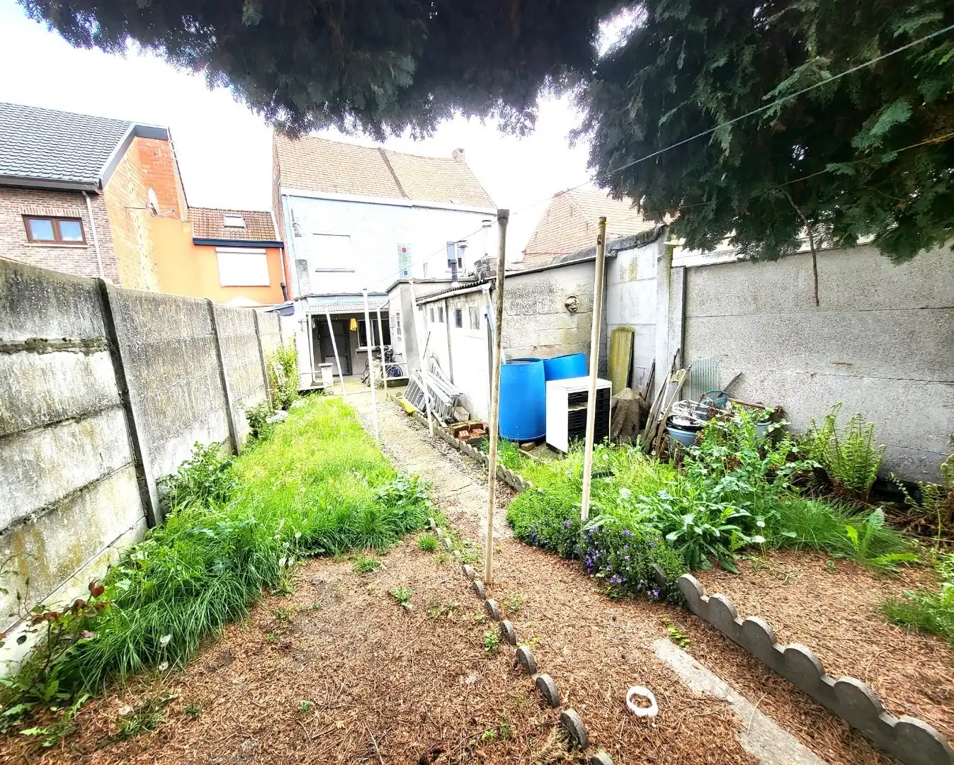 Te renoveren rijwoning. foto 13